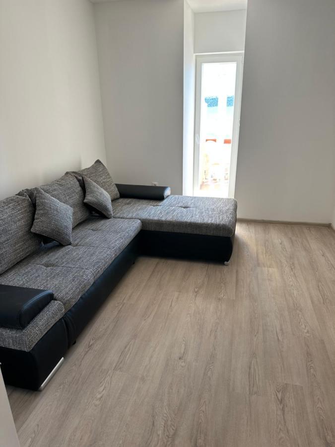Ljubač App 4 - 6 Persons Direct On The Seaside, 1St Floor 아파트 외부 사진